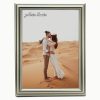 قاب عکس نقره ای
